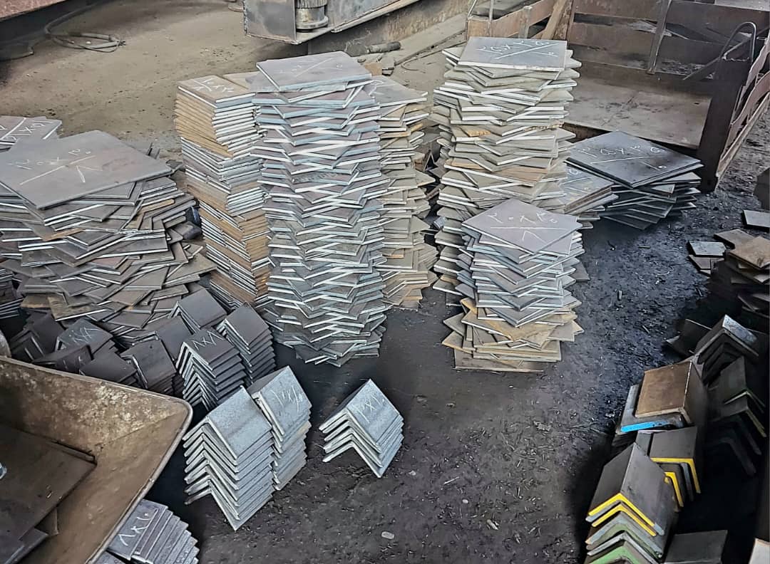 ساختمانی ایمن و با دوام با دنیای فلز